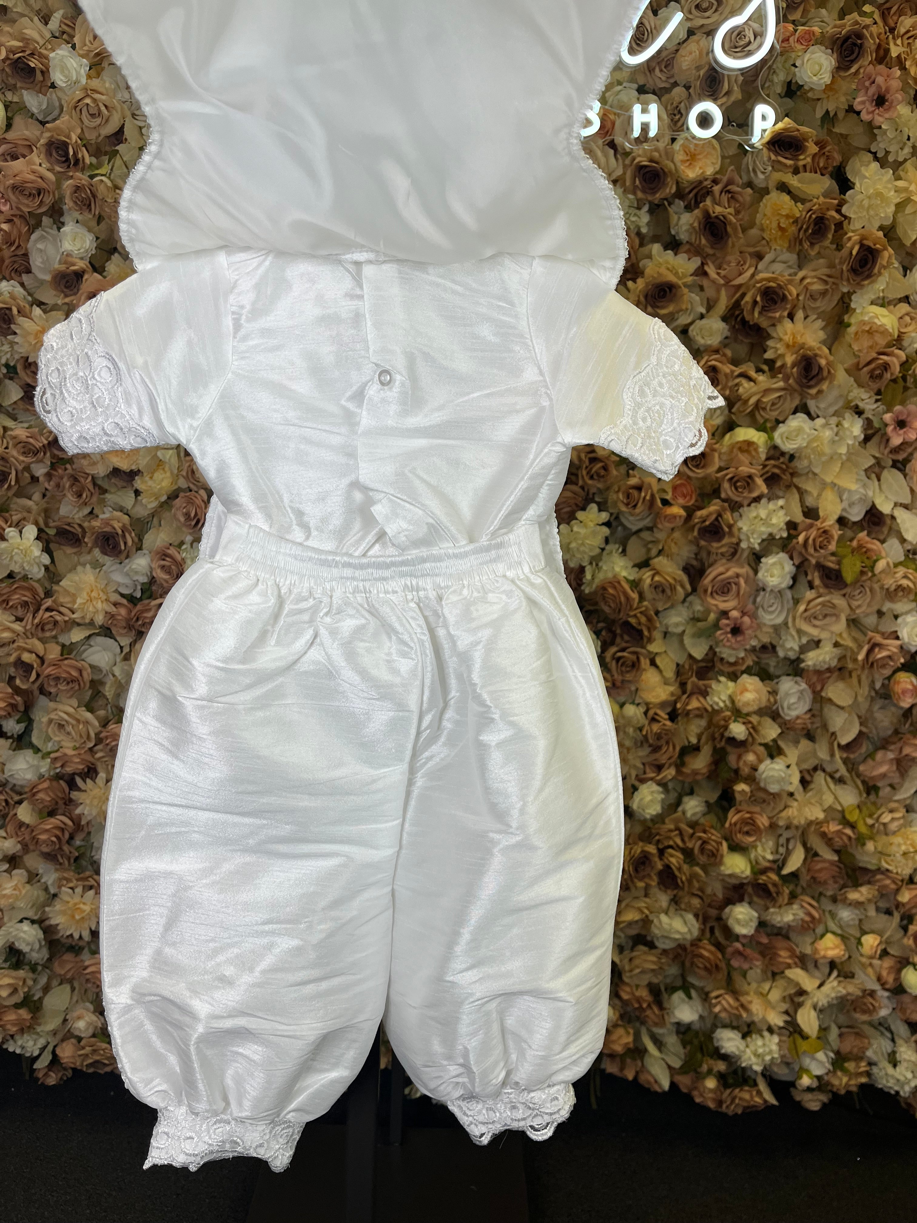 SIZE 3 Boy Baptism outfit in White style #434 (Outfit Only) Solamente Traje