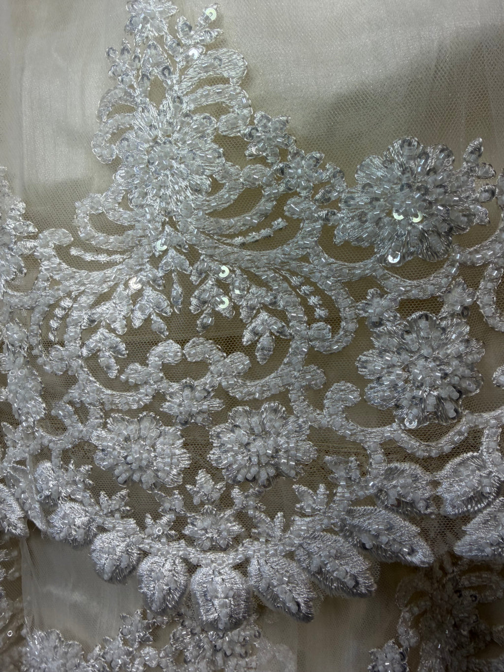 Ropon Adela tono Champagne/ Adela Baptism Dress in Champagne