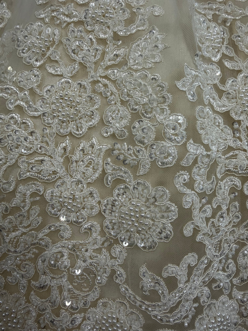 Ropon Sofia tono Champagne/ Sofia Baptism Dress in Champagne