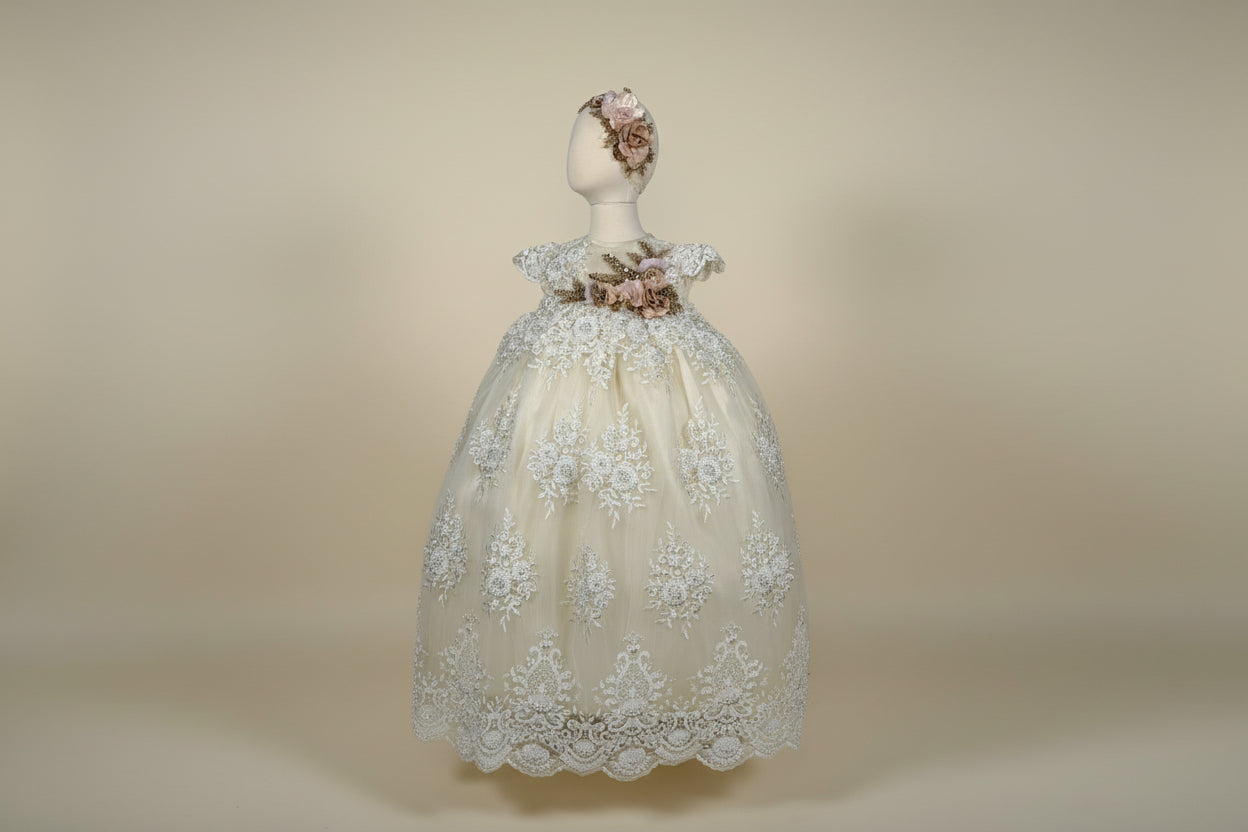 JAQUIE BAPTISM DRESS IN CHAMPAGNE/ ROPON JAQUIE EN TONO CHAMPAGNE
