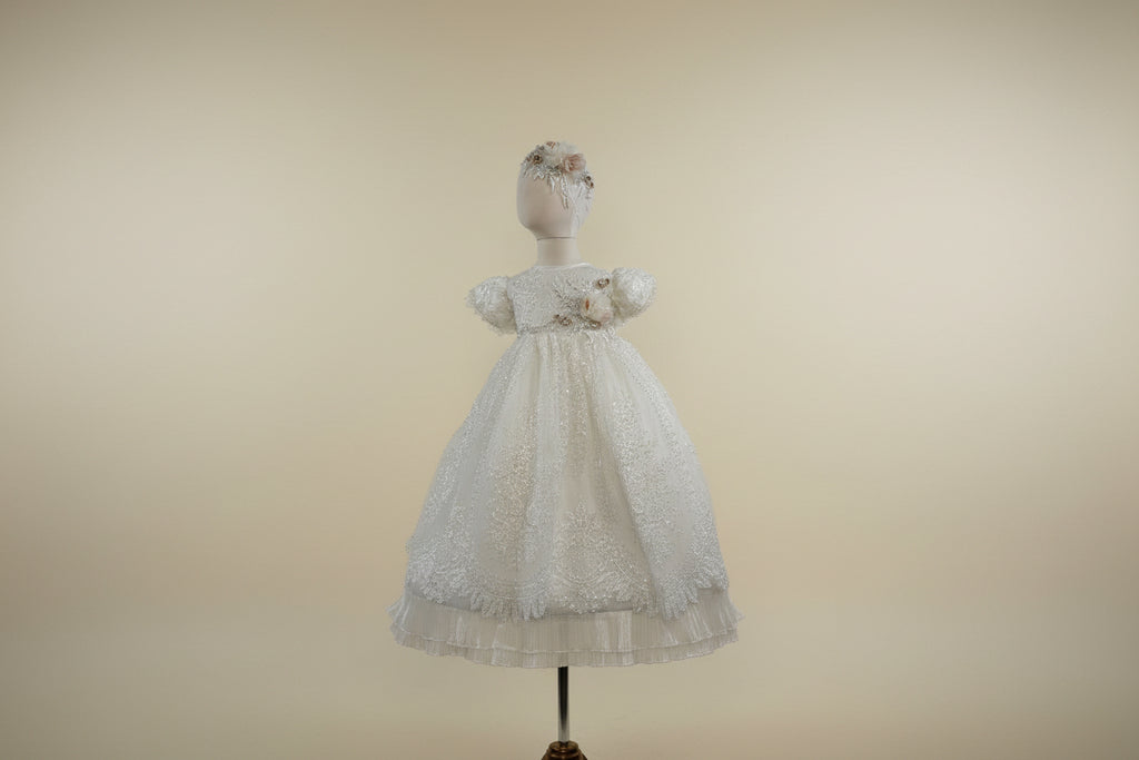 Ropon Juliette en tono Perla / Juliette Baptism Dress in Creamy Ivory