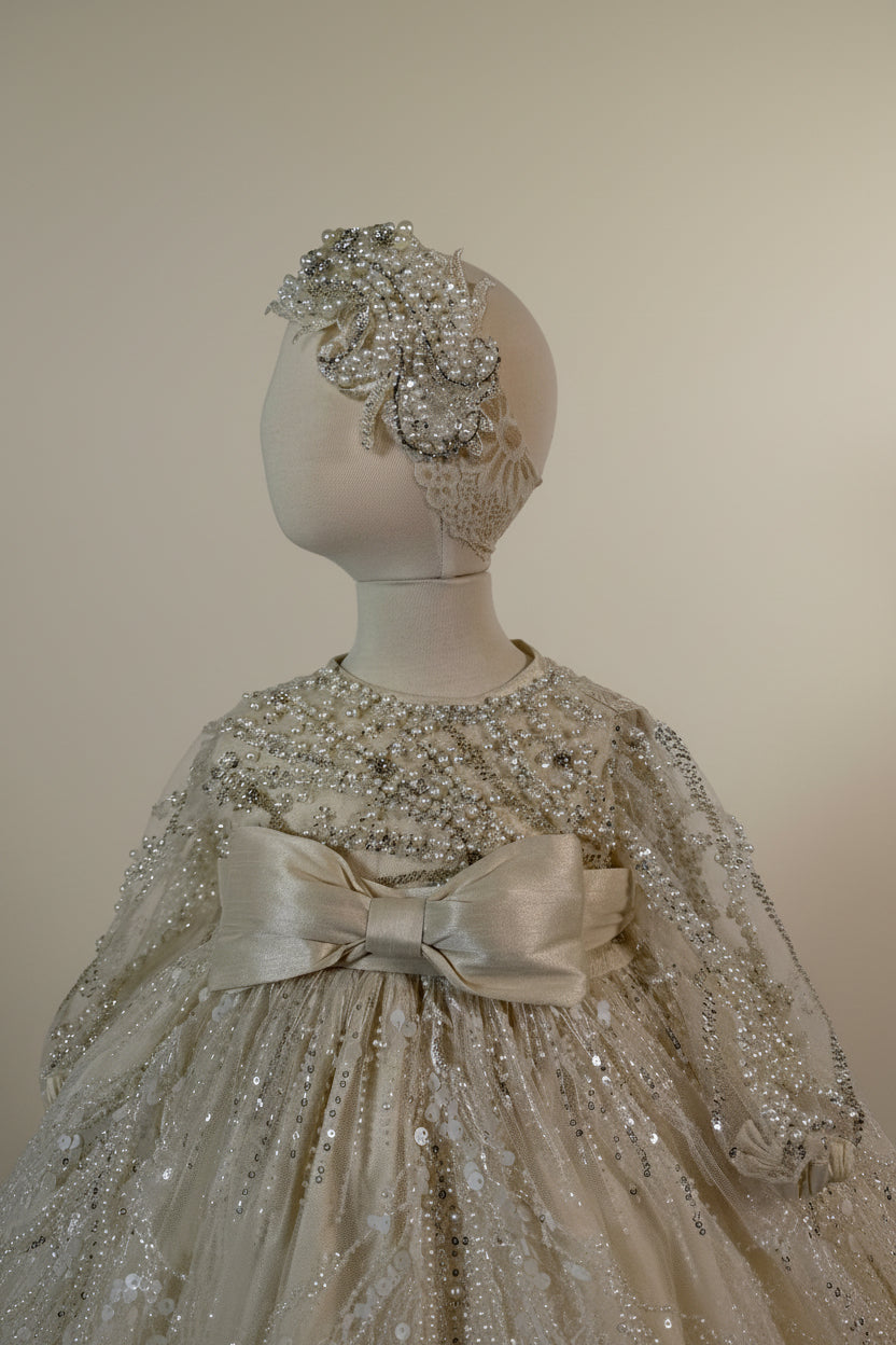 Ropon Celeste tono Champagne / Celest Baptism Dress in Champagne