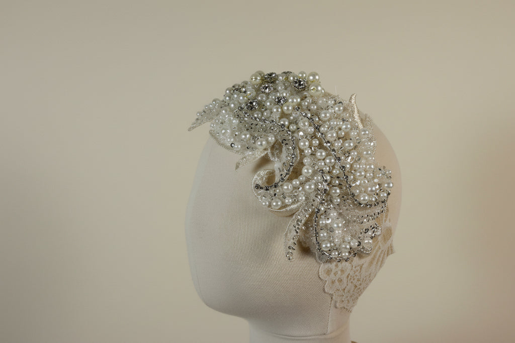 Ropon Celeste tono Champagne / Celest Baptism Dress in Champagne