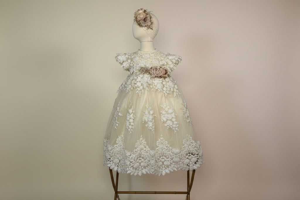 Ropon Adela tono Champagne/ Adela Baptism Dress in Champagne