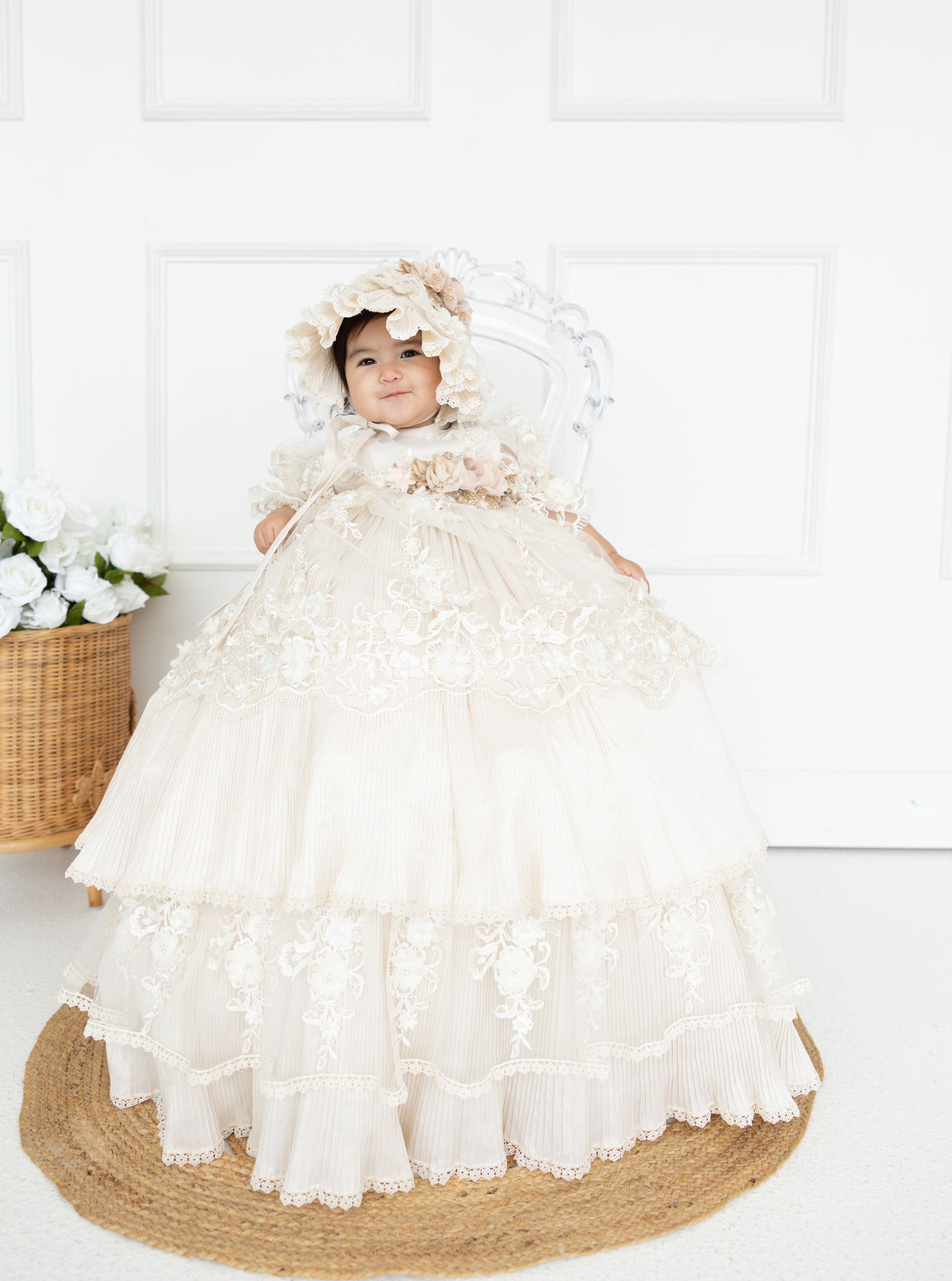 Amalia Baptism Dress in Champagne / Ropon Amalia en tono Champagne
