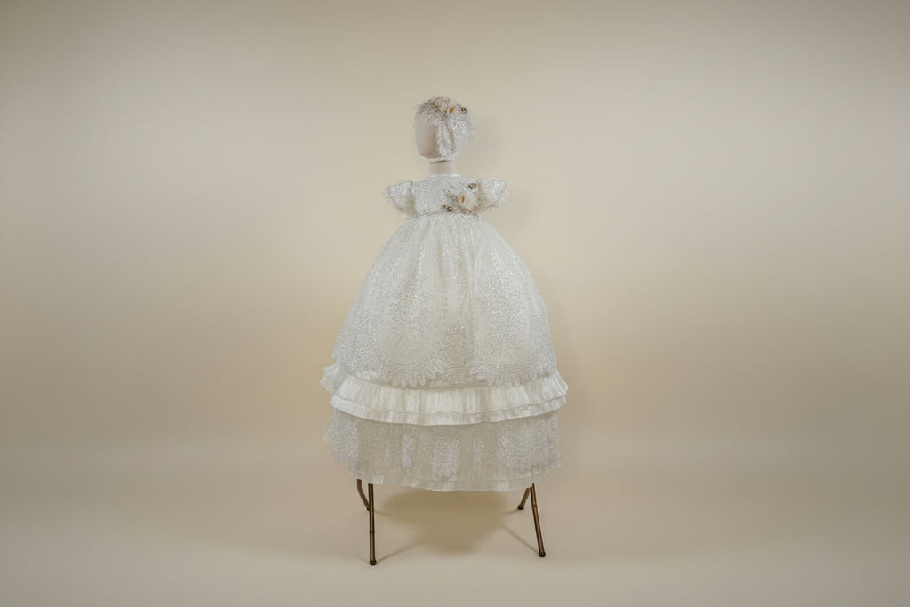 Ropon Juliette en tono Perla / Juliette Baptism Dress in Creamy Ivory