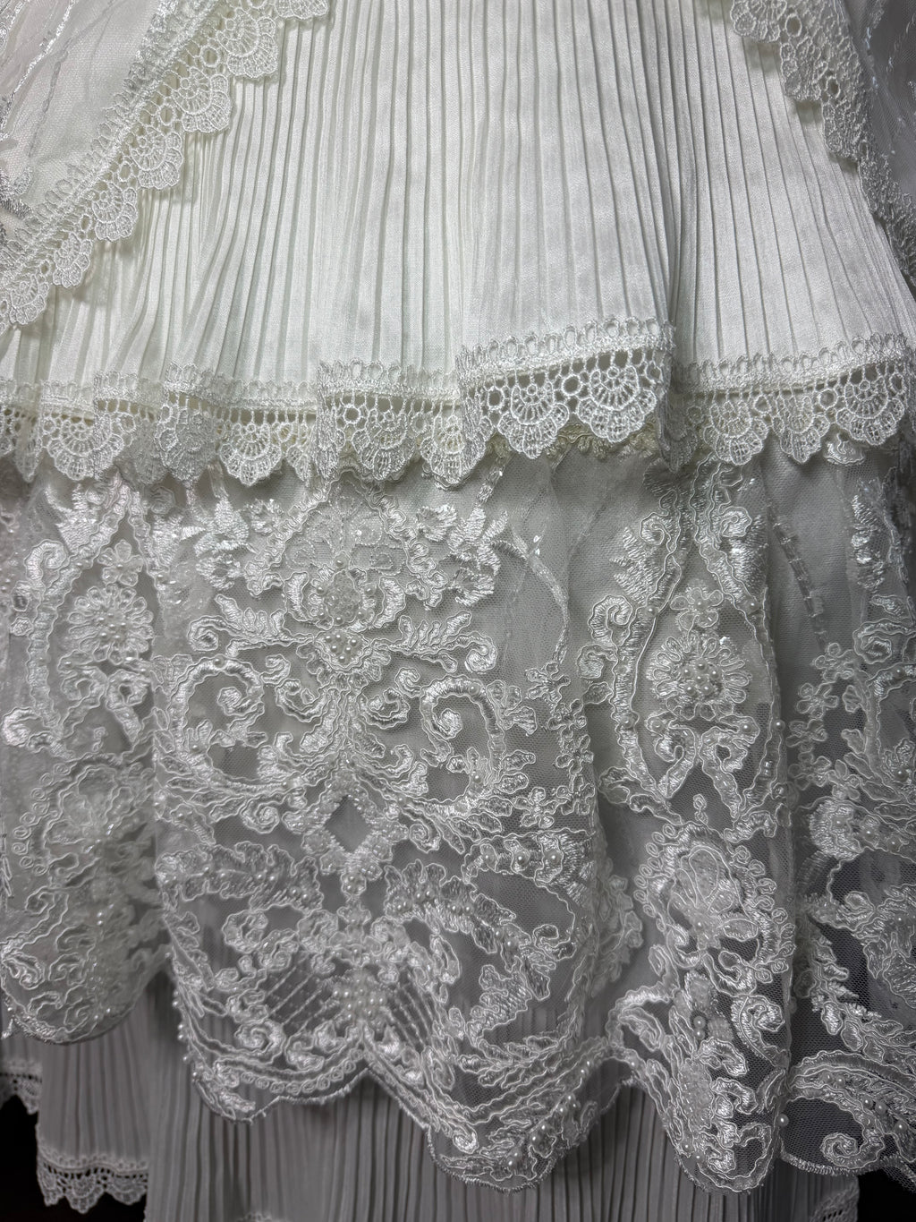 Ropon Carlota Tono Perla/ Carlota Baptism Dress in Creamy Ivory