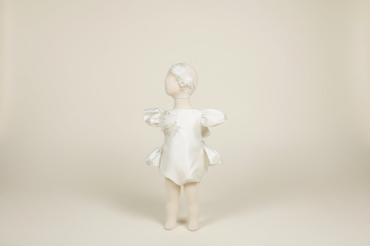 Ivory Romper/ Pañalero Tono Perla Style # 1537