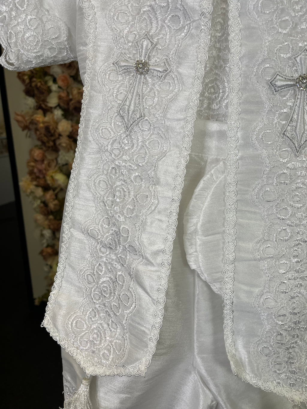 SIZE 3 Boy Baptism outfit in White style #434 (Outfit Only) Solamente Traje