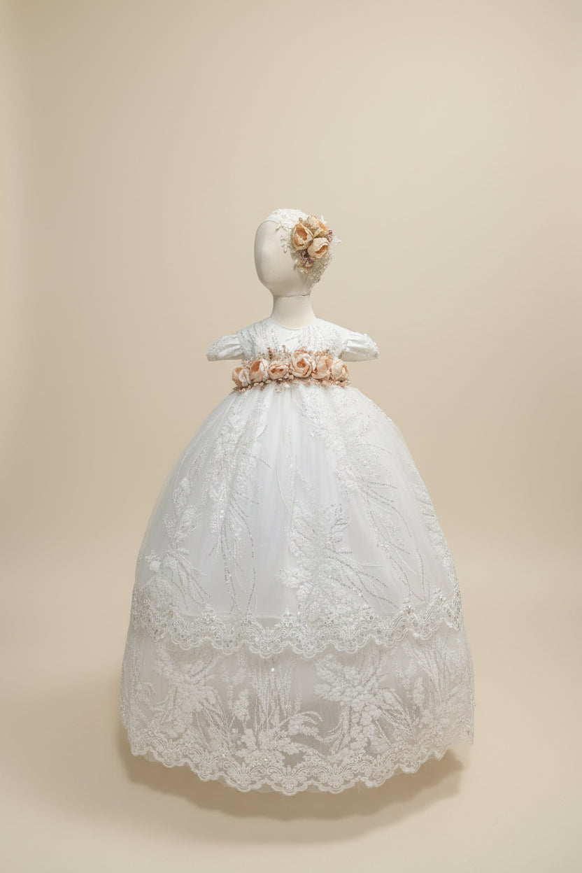 Ropon Reyna en tono Perla / Reyna Baptism Dress in Creamy Ivory