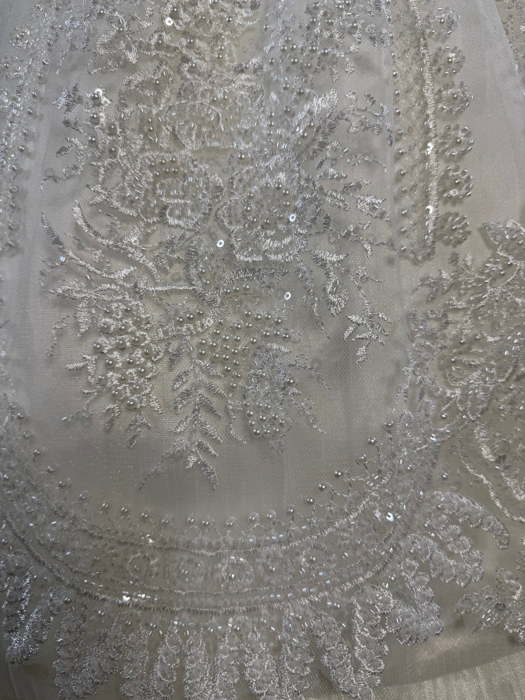 Ropon Juliette en tono Perla / Juliette Baptism Dress in Creamy Ivory