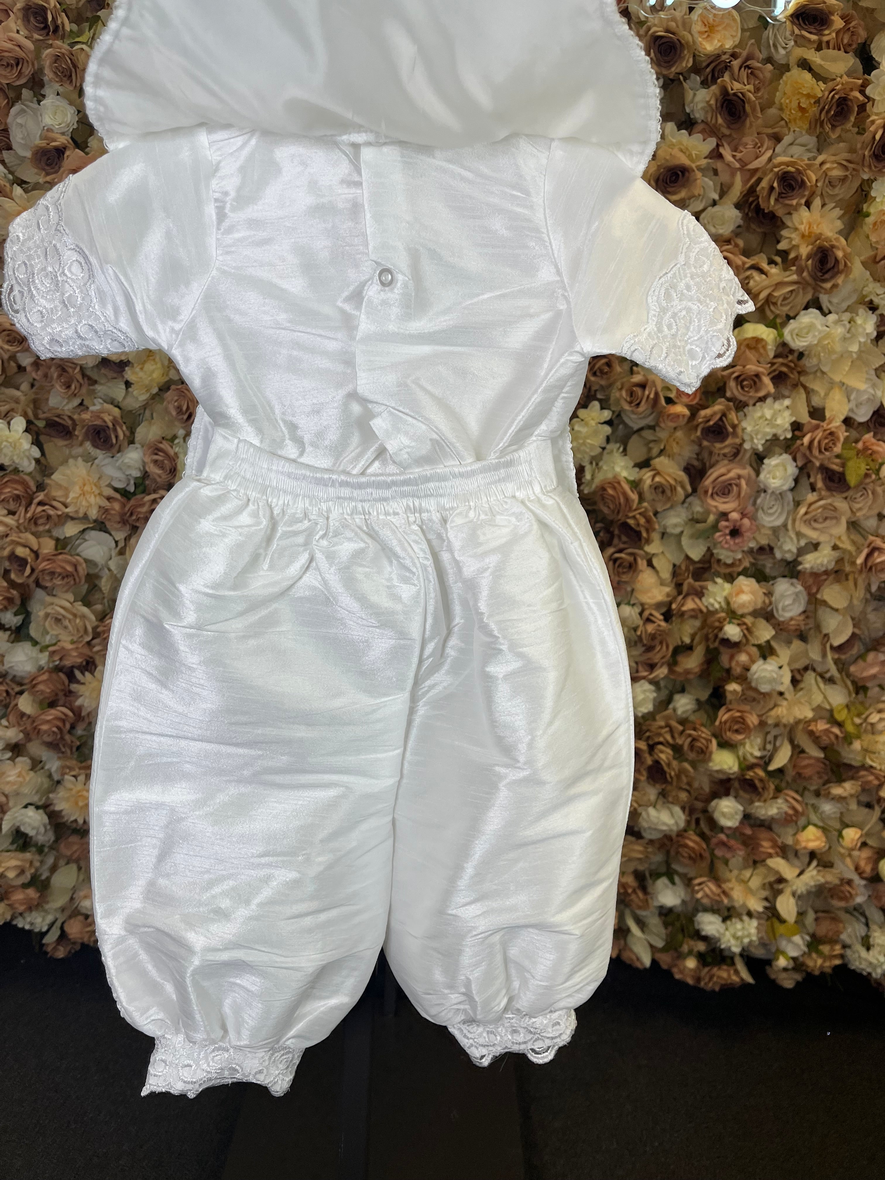 SIZE 3 Boy Baptism outfit in White style #434 (Outfit Only) Solamente Traje