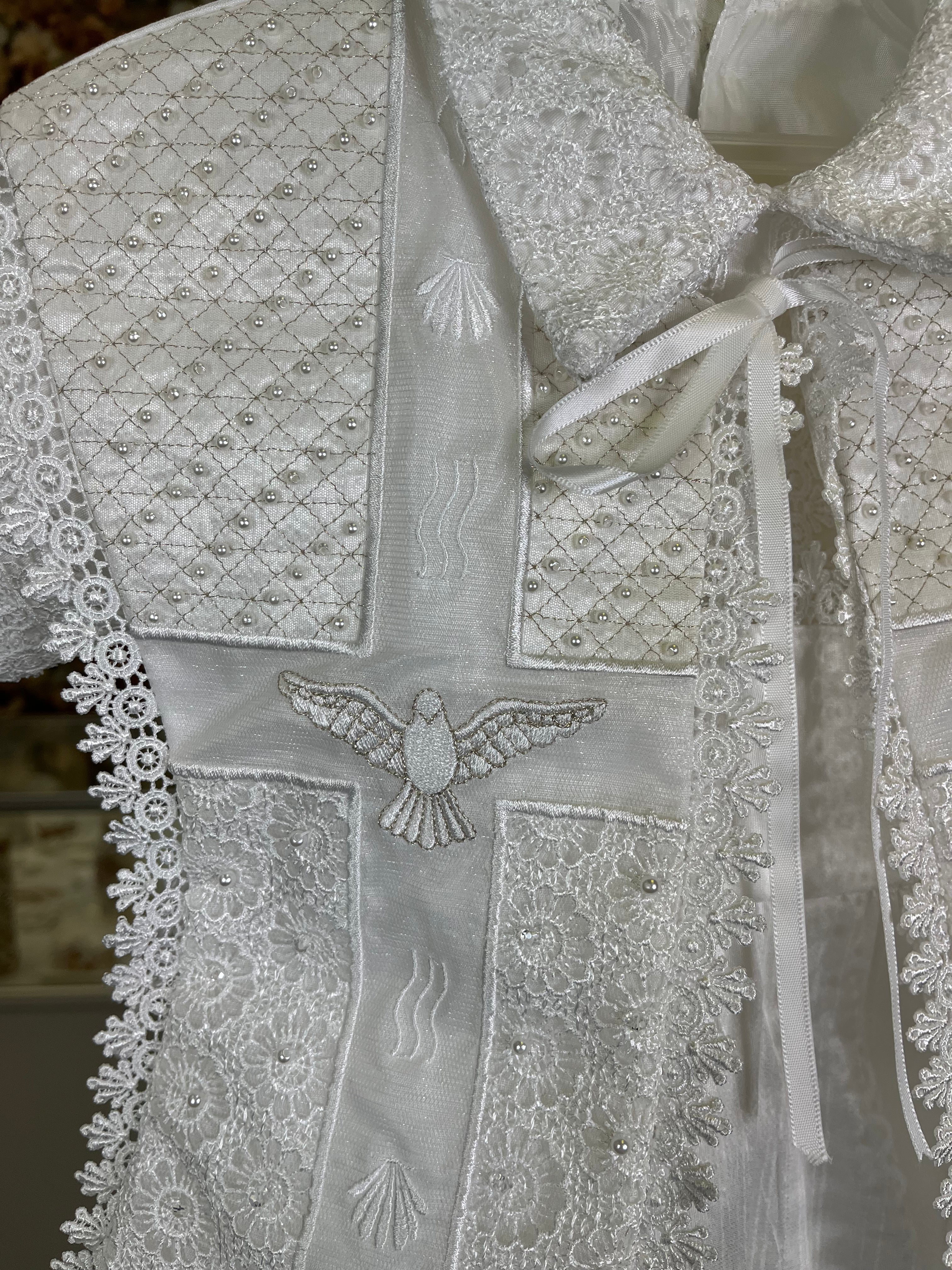 Emilio Boy Baptism outfit in White