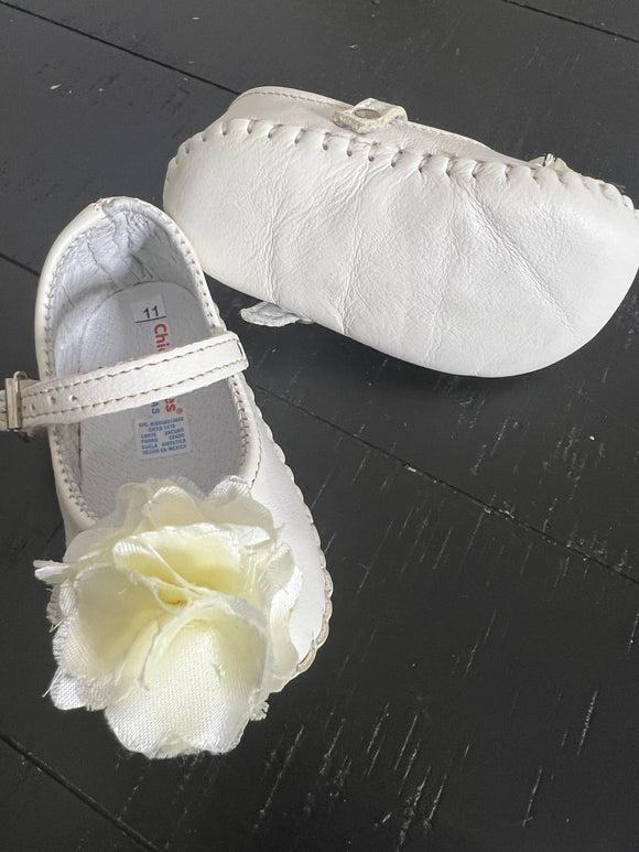 Girl Leather Baby baptism shoes in ivory (size 0-3 months only)