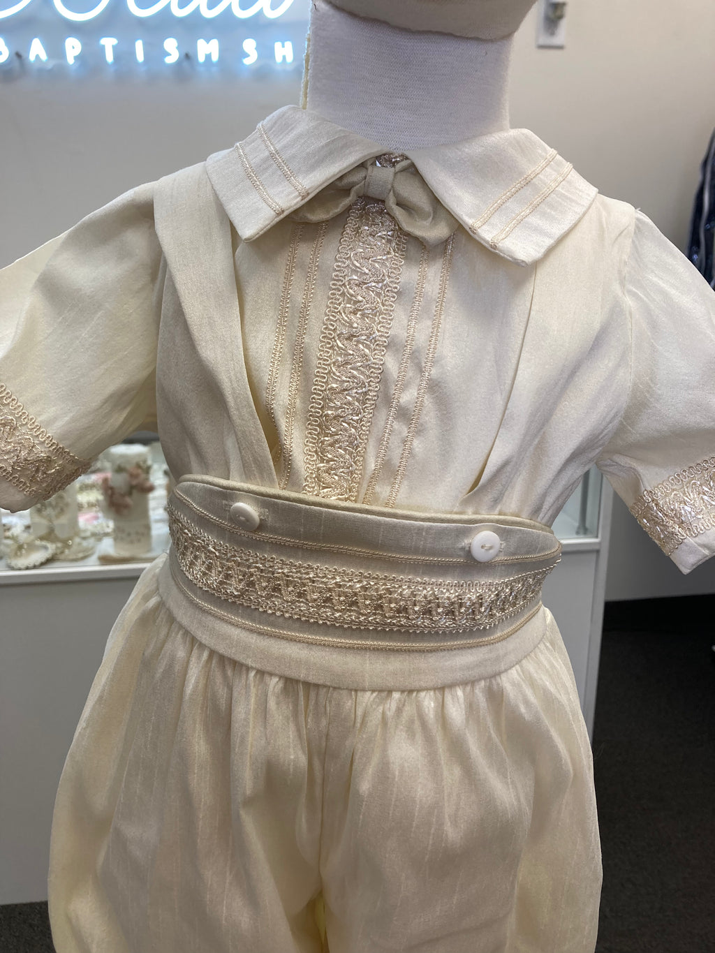 Prince Jose outfit in Champagne & Ivory FINAL SALE/VENTA FINAL